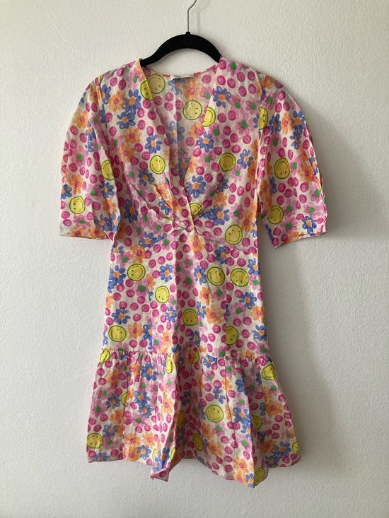 Sandro Dresses & Skirts - Sandro Pink Floral Smiley Print Dress